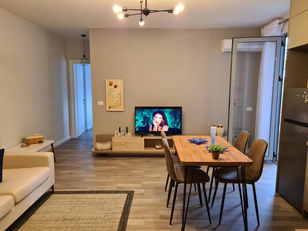 Old Beach Apartment Vlora Εξωτερικό φωτογραφία
